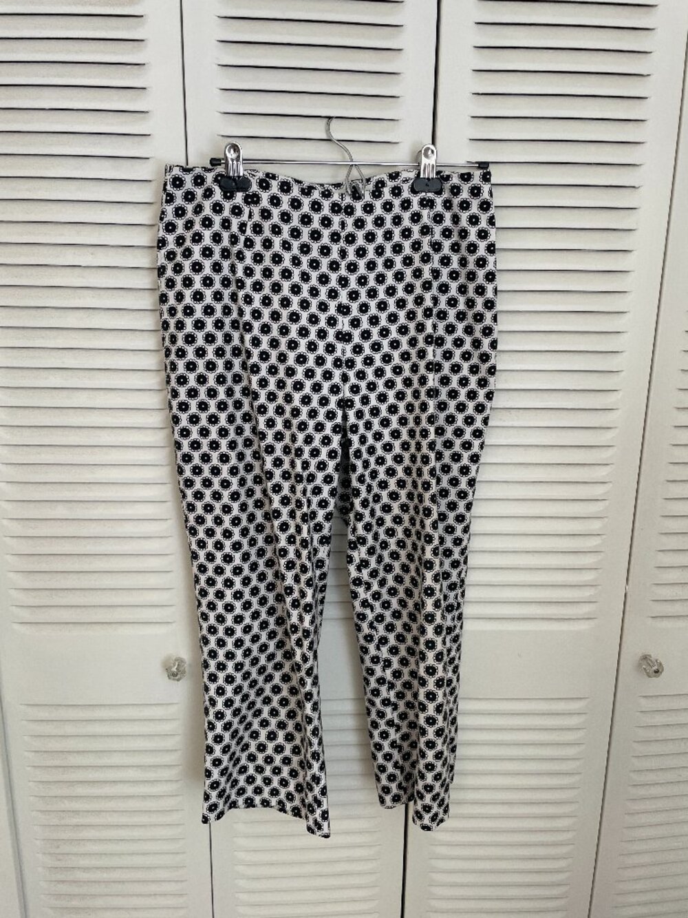 Chico's capris - size 10